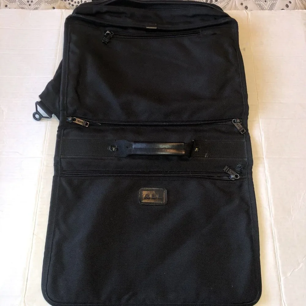 TUMI 209D3 Alpha Black Ballistic Nylon Messenger Bag Briefcase Expandable